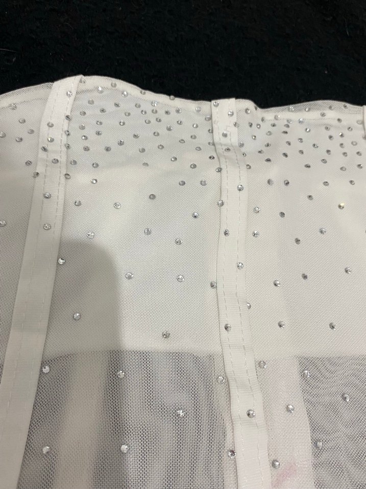 Dantel Detaylı Beyaz Straplez Mini Büstiyer - Görsel 4