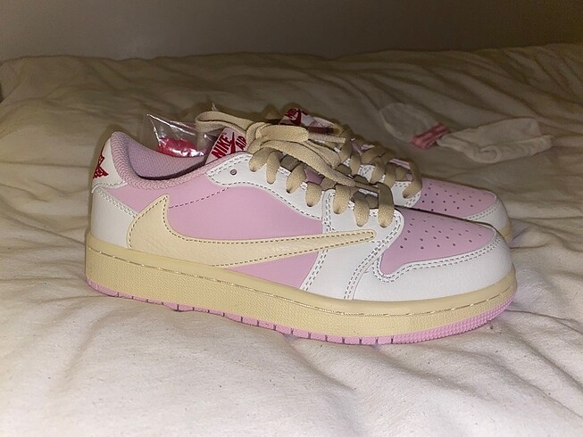 36 Beden nike travis pink