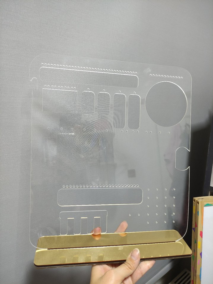 Şeffaf Pleksi Takı Organizeri/Panosu - Görsel 2