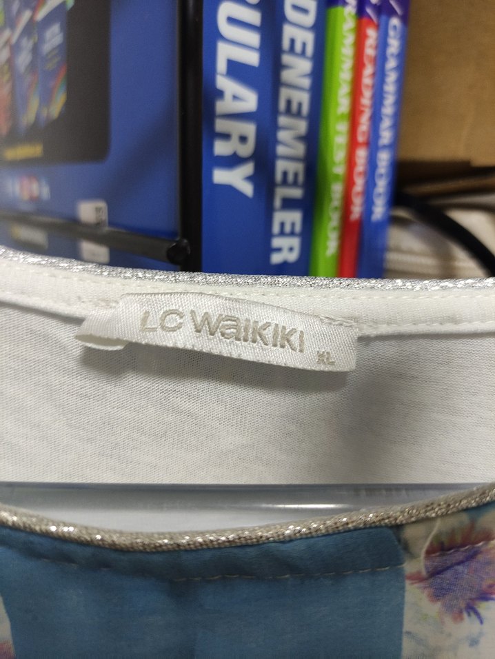 Mavi Çiçekli Bohem Kadın Bluz - Görsel 2