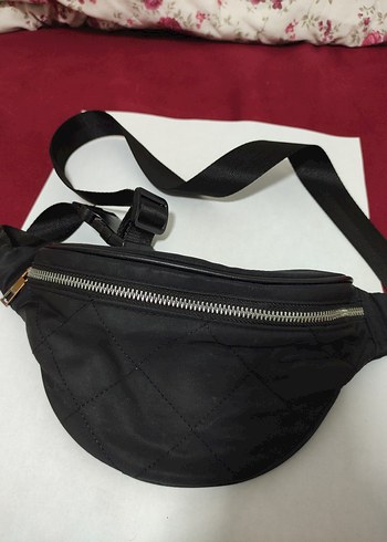 Siyah Su Geçirmez Kumaş Kadın Bel Çantası - Görsel 2