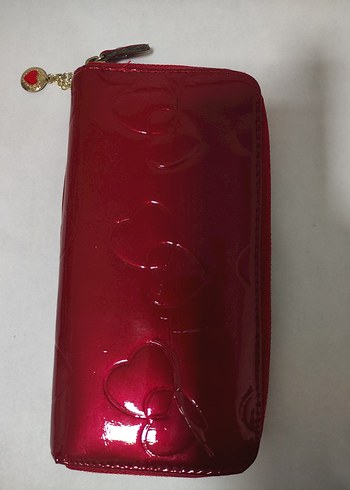 Parlak Kırmızı Kalp Nakışlı Kalp Charmlı Kadın Cüzdanı - Görsel 2