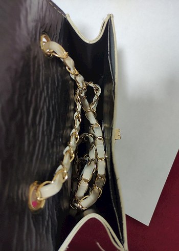 Bej Zincir Detaylı Kadın Deri Çanta - Görsel 8