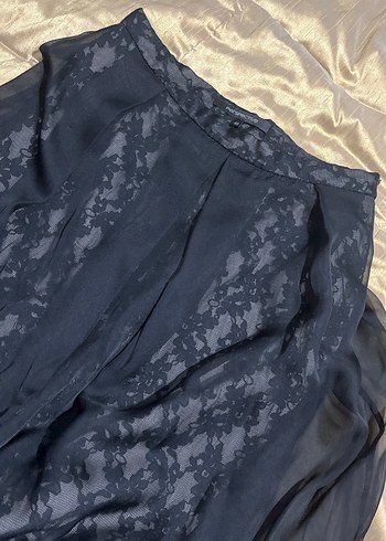 Uzun Lacivert Dökümlü Kadın Etek - Görsel 4