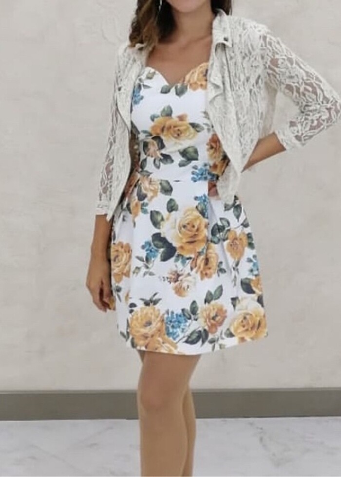 Çiçekli mini elbise - Görsel 2