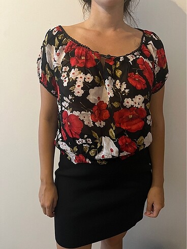 Çiçekli bluz - Görsel 4