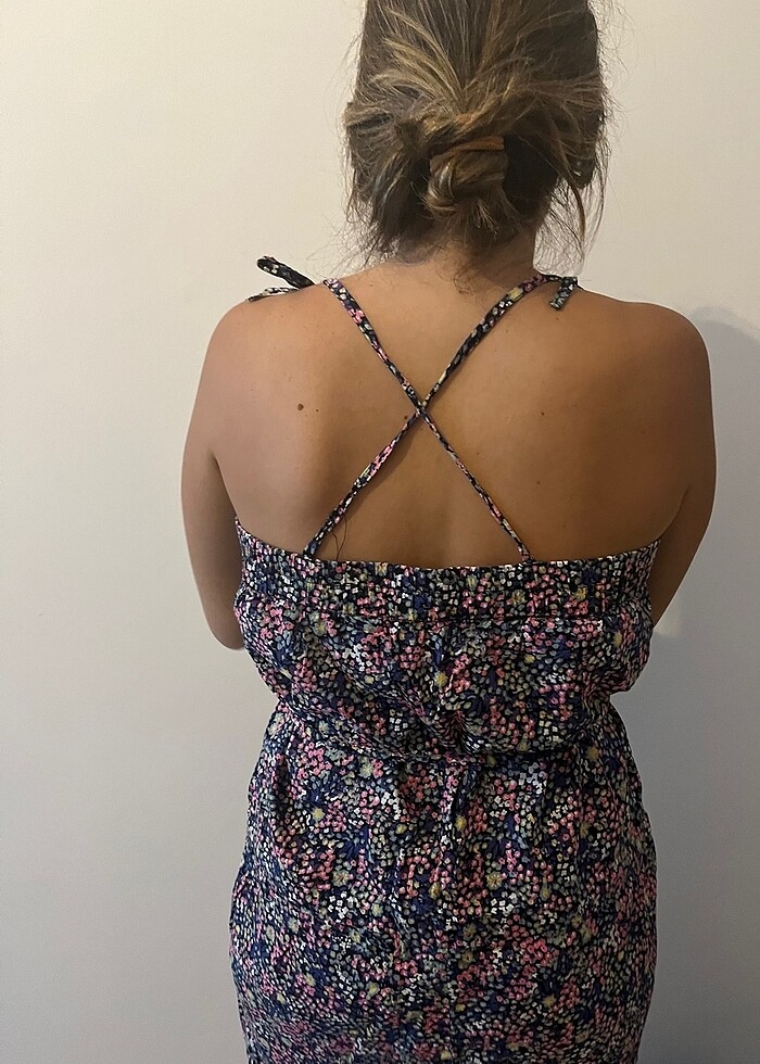 Çiçekli elbise - Görsel 3