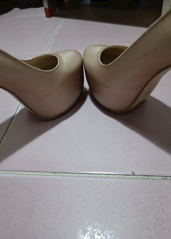 Bej Parlak Yılan Desenli platform topuklu ayakkabı - Görsel 6