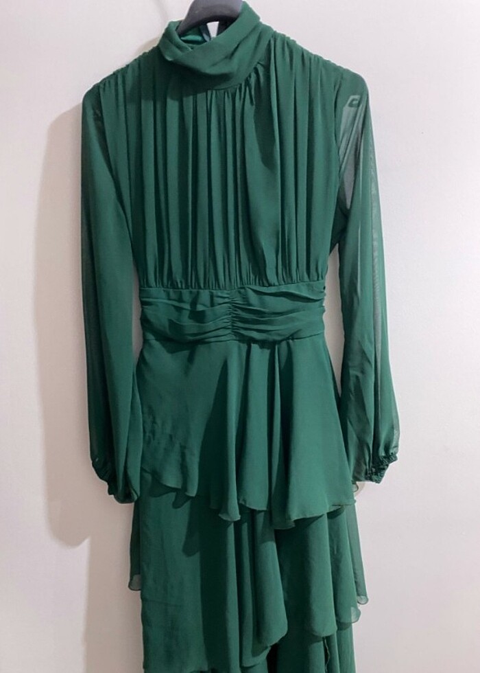 Yeşil şifon elbise  - Görsel 3