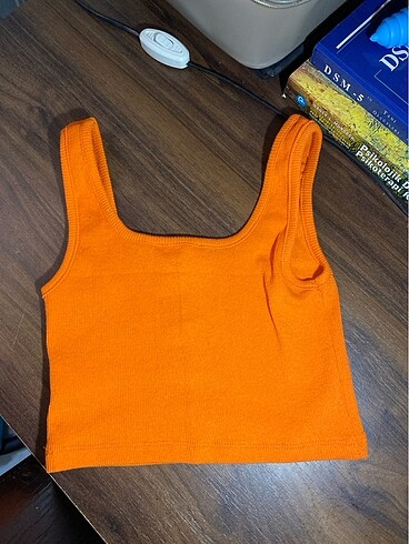 Trendyol & Milla Turuncu crop