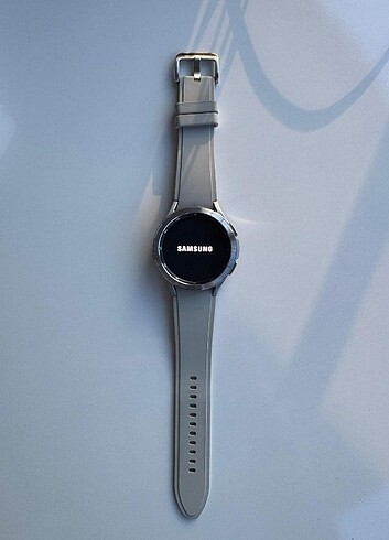 Samsung Galaxy watch 4 classic 
