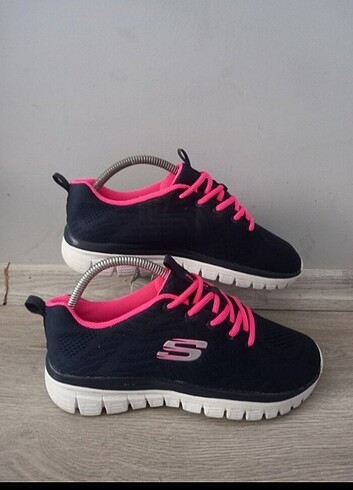39 Beden lacivert Renk Skechers