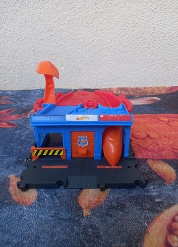 HOTWHEELS