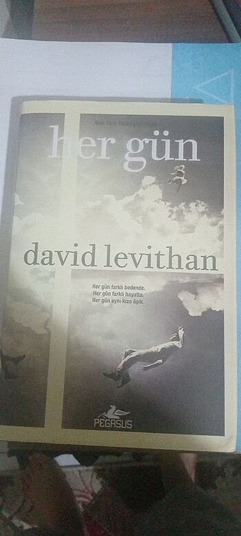 Her gün David levithan