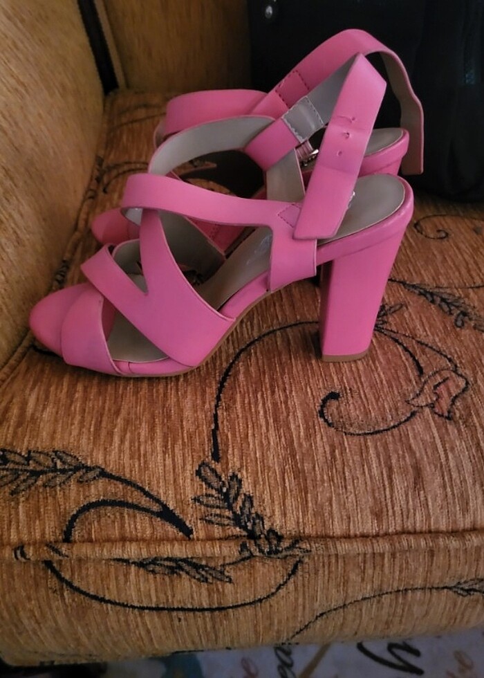 Açık ayakkabı - Görsel 2