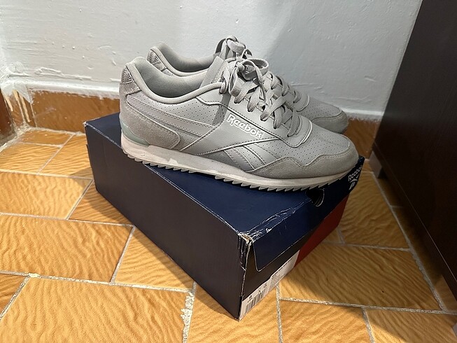Reebok Royal Glide Ripple Clip Sneaker