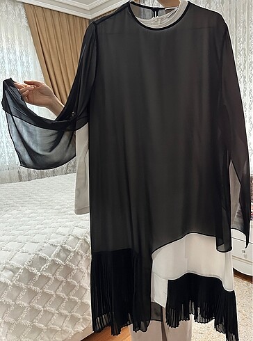 Organze ikili tunik