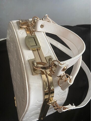 Louis Vuitton Çanta