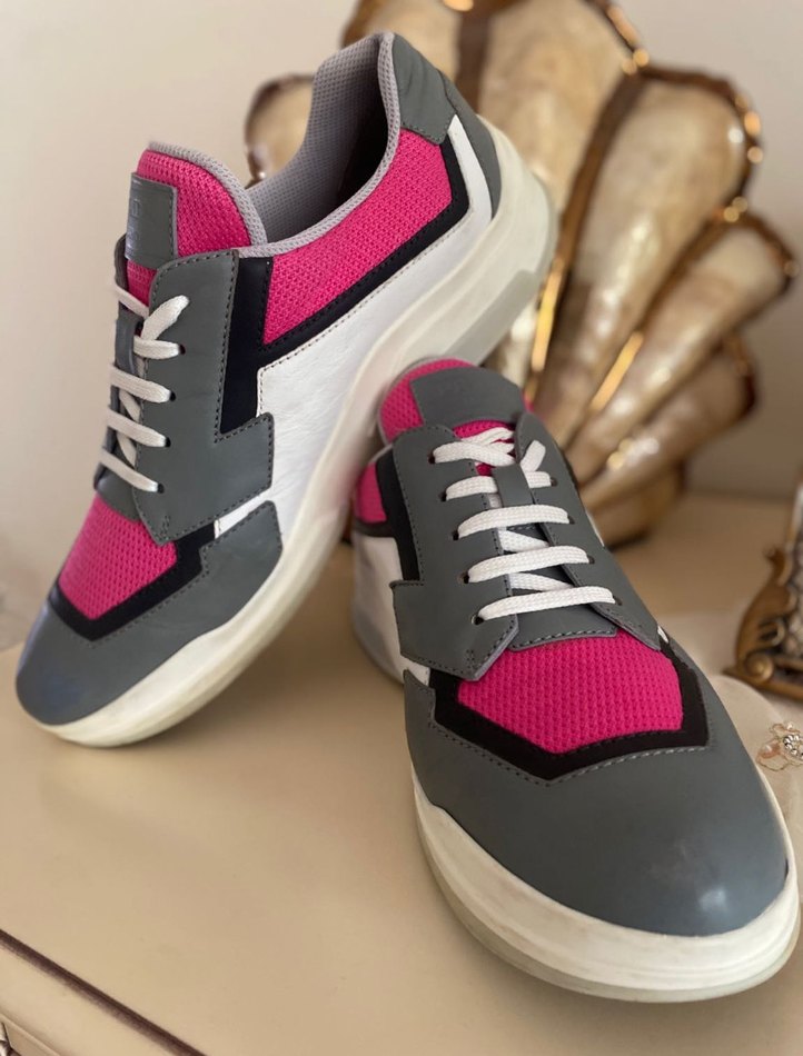 PRADA bayan - Görsel 2