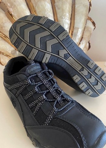 Siyah Dolgu Topuklu Bağcıklı Kadın Spor Ayakkabı - Görsel 5