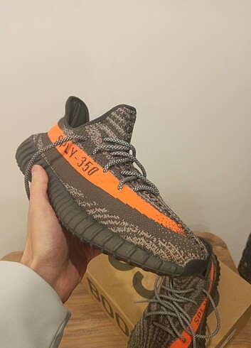 Yeezy beluga