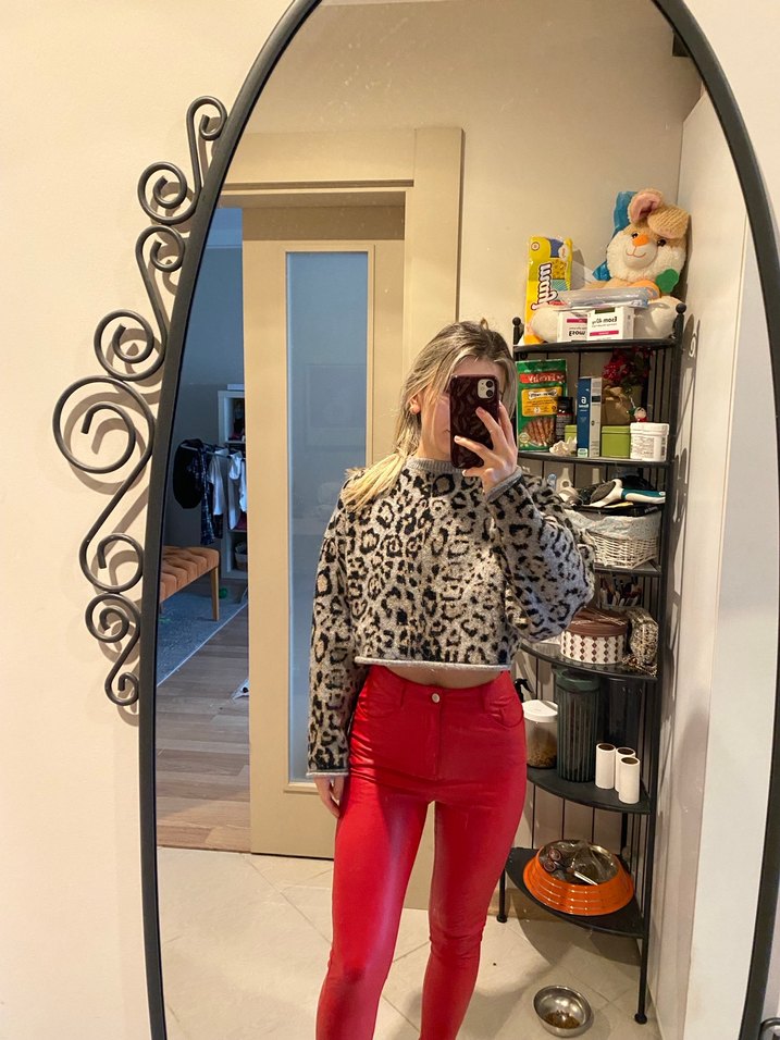 Twist kırmızı deri pantalon - Görsel 4