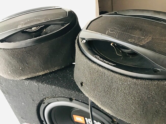 JBL 1000 w Bass Cadence 6000 w anfi 4 kanal