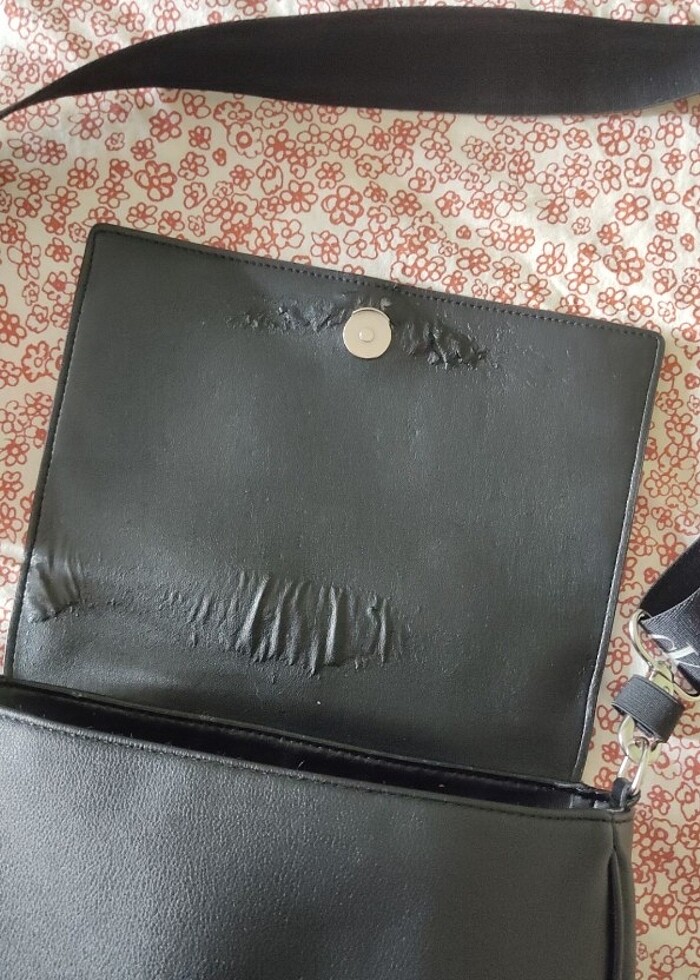 Calvin Klein Siyah askısı yazılı çanta  - Görsel 4