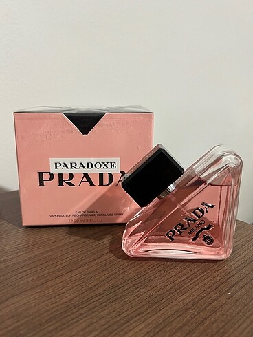 Prada paradoxe