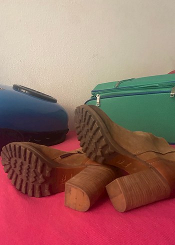 Kahverengi Süet
Topuklu Kadın Bot 38 - Görsel 5