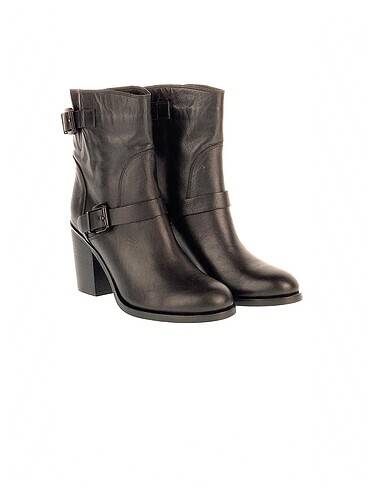 Nine West Nine West Bot %70 İndirimli.