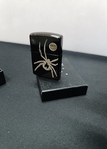 Zippo çakmak 