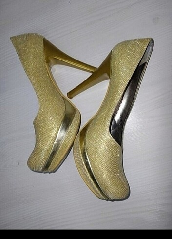 38,5 Beden altın Renk Düğün simli topuklu ayakkabı 