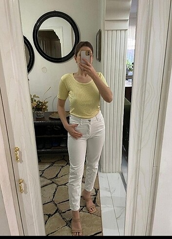 Trendyol & Milla Limon sarısı esnek pamuklu tişört 