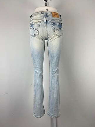 28 Beden LTB Jean / Kot %70 İndirimli.