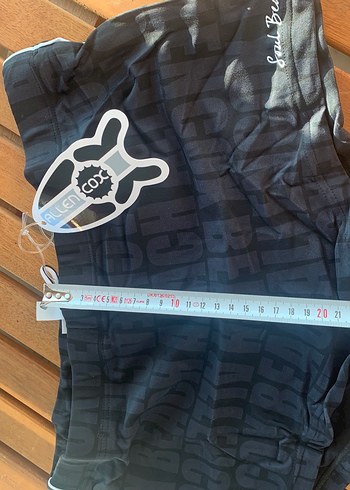 Siyah Baskılı Erkek Mayo - Görsel 3