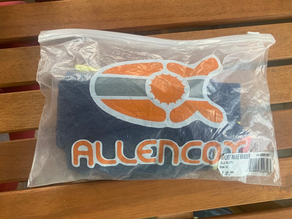 Erkek Lacivert Baskılı Mayo Şortu - Görsel 5