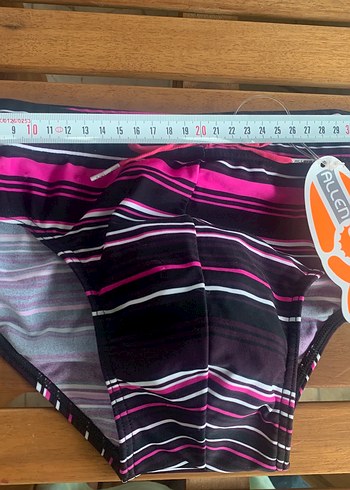 Pembe Siyah Çizgili Erkek Mayo - Görsel 2