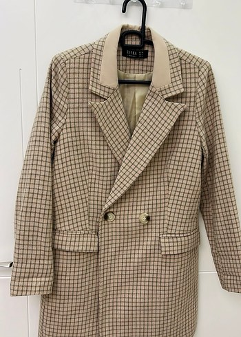Düğmeli Kareli ve Vatkalı Kalın Bej Kadın Blazer - Görsel 2