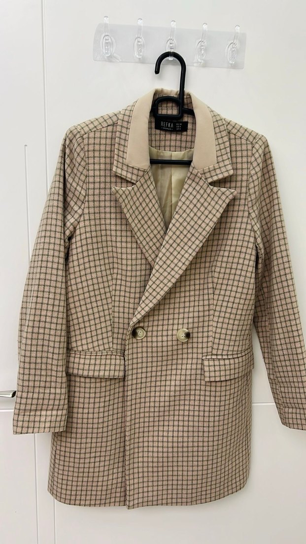 Düğmeli Kareli ve Vatkalı Kalın Bej Kadın Blazer - Görsel 2