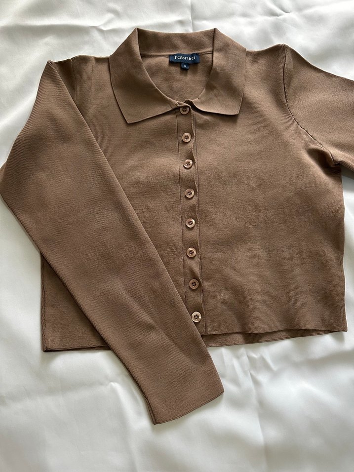 Fabrika Düğmeli Bej Kadın Hırka - Görsel 3