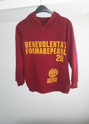 sweatshirt