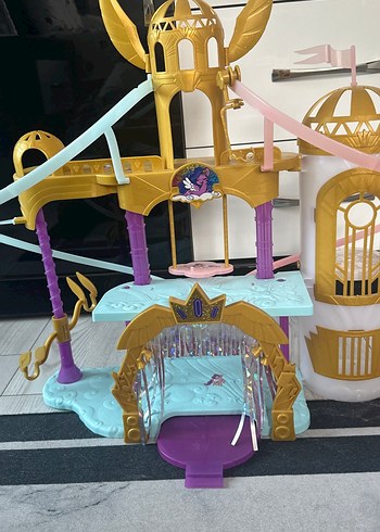 Yeni model Pony kraliyet evi - Görsel 2