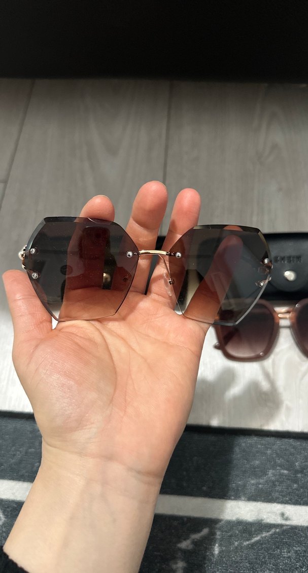 2 adet Shein Minimalist Kahverengi Kadın Güneş Gözlüğü - Görsel 3