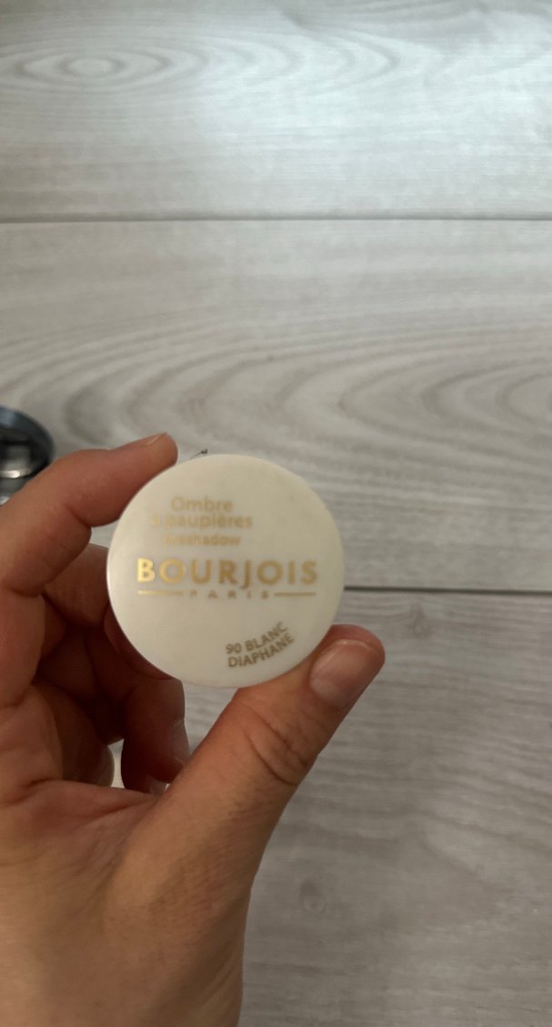 Orjinal Bourjois Göz Farı Seti Beyaz ve Gri Tonlar - Görsel 4