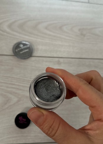 Gri Göz Farı Seti Essence ve 2true - Görsel 6