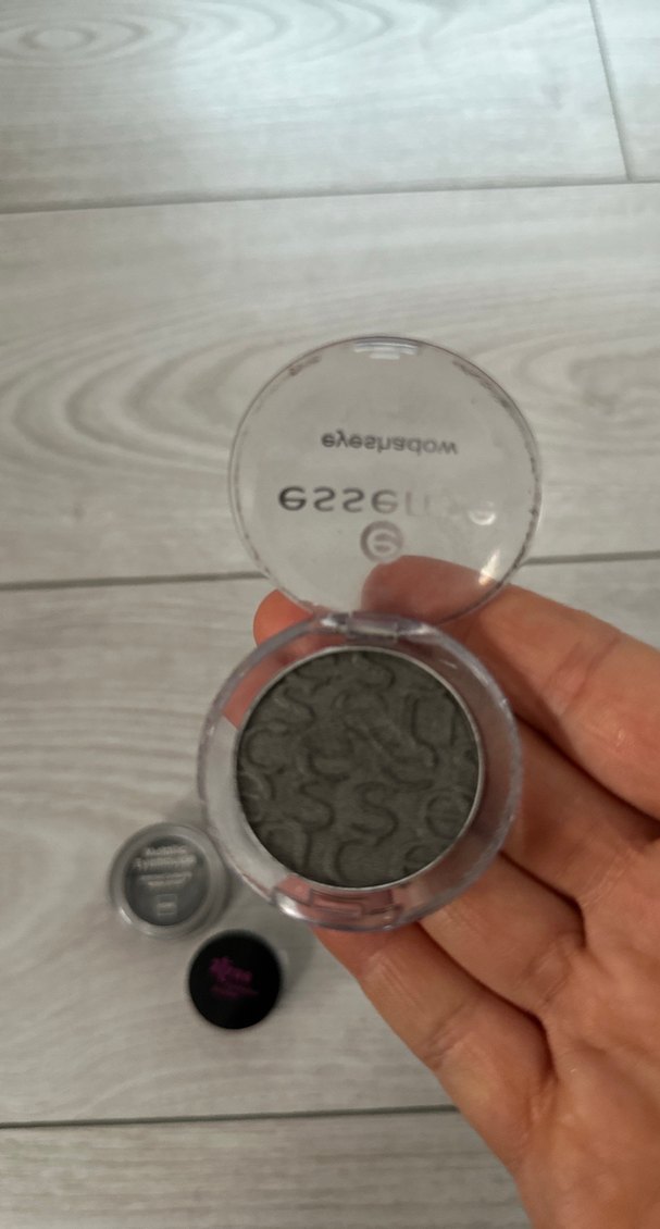 Gri Göz Farı Seti Essence ve 2true - Görsel 3