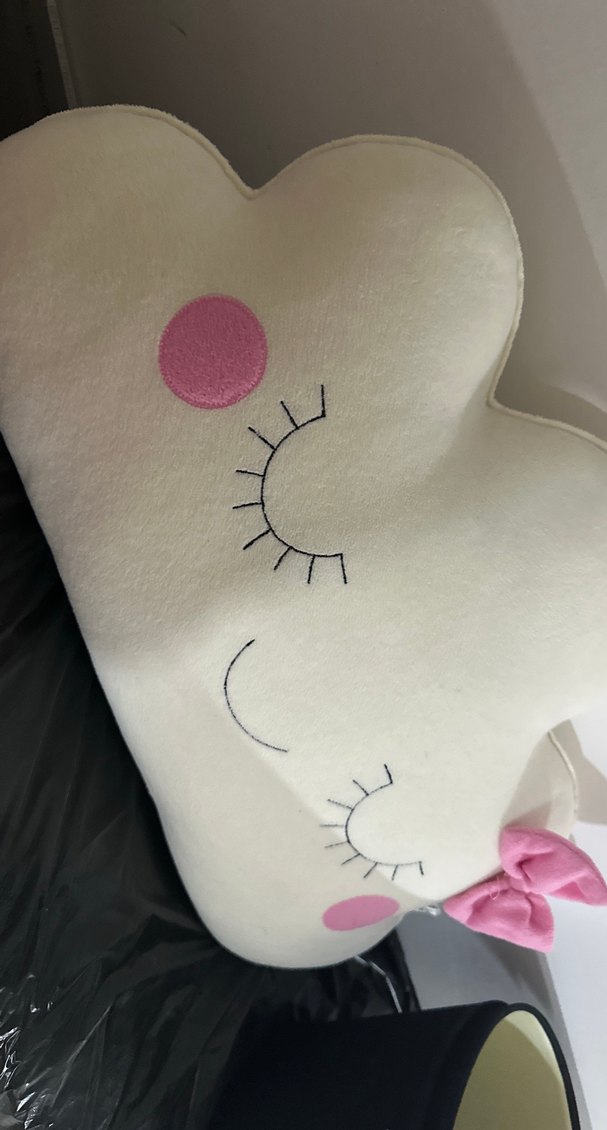 Beyaz Bulut Desenli Çocuk Yastığı - Görsel 4