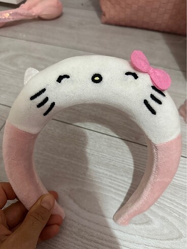 Yeni hello kitty bandana