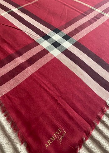 Armine Eşarp - Görsel 3